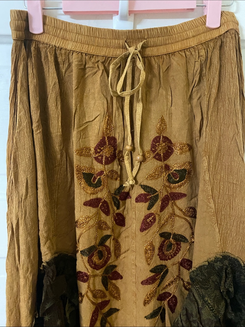 NWT Young Threads Bohemian Floral High-Low Skirt - Size Medium - Picture 3 of 8